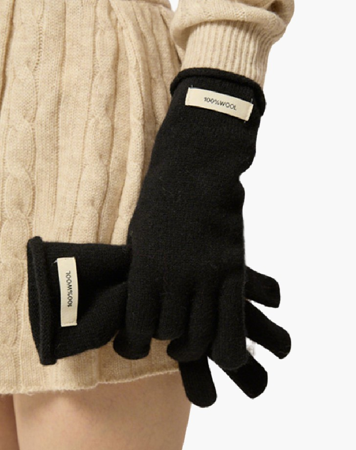Gloves
