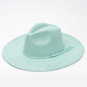 Source premium cowboy hats for your business. We offer a wide range of styles, bulk discounts, and custom branding options.