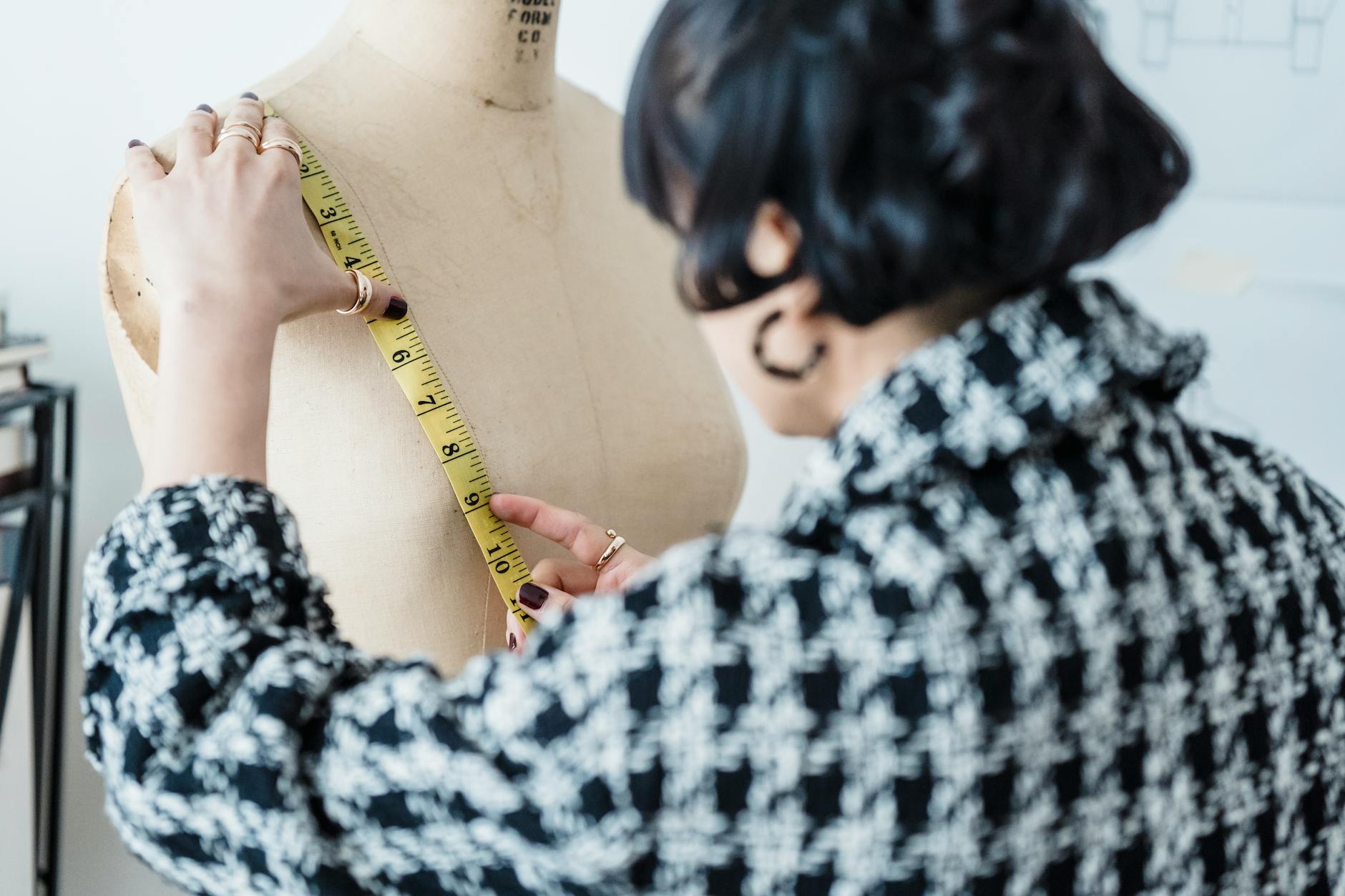 pattern grading tools-photo-by-pexels
