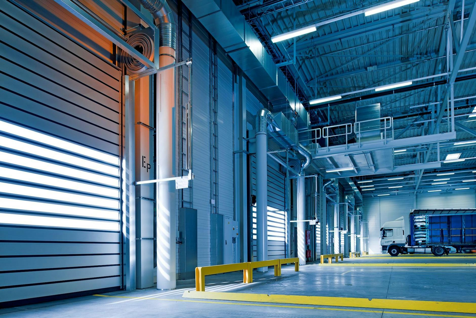 warehouse-dock-loading-truck-photo-by-pexels